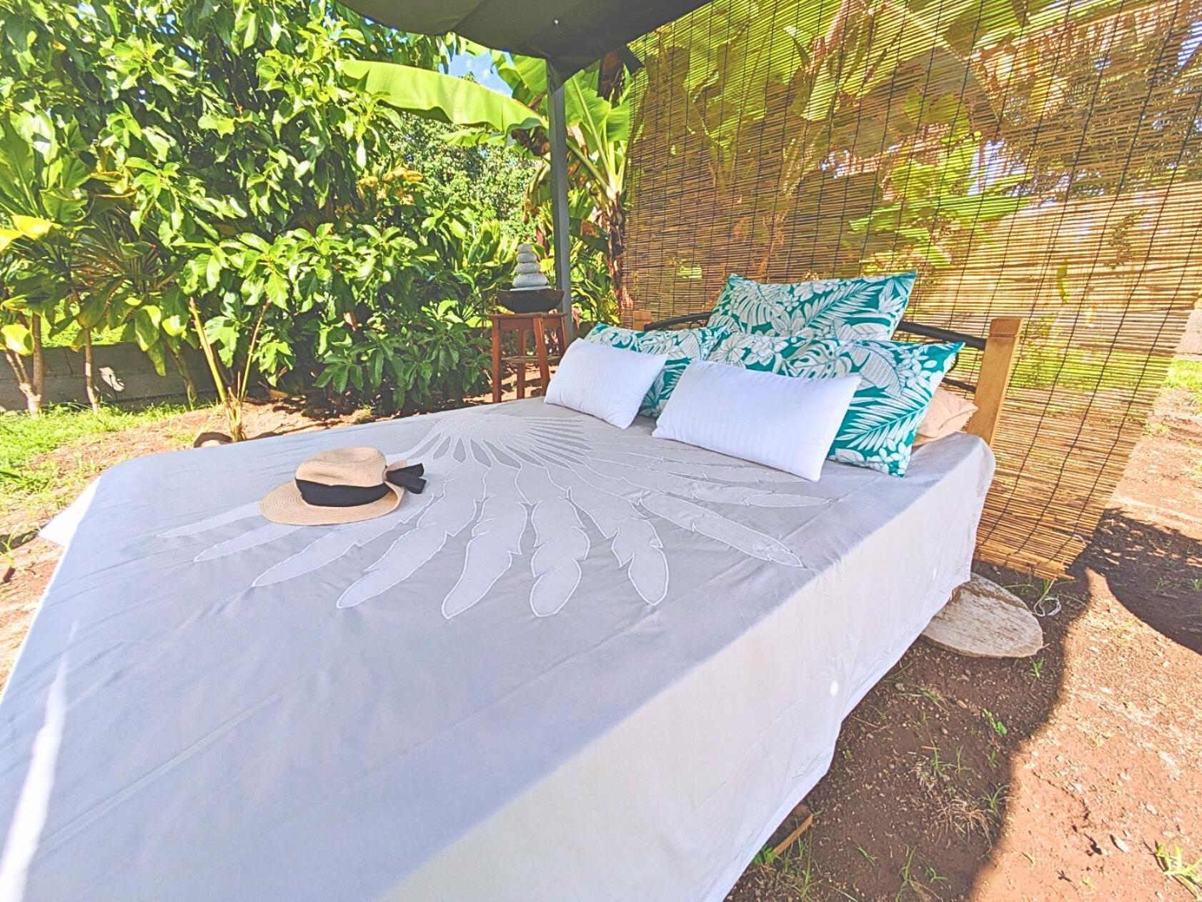 Natura Om Teahupoo Surf Lodge Toanoano المظهر الخارجي الصورة